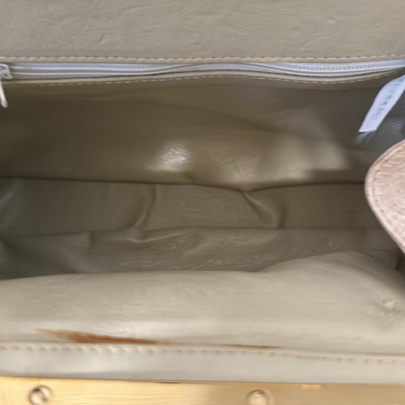 Pale snakeskin shoulder clutch bag - Picture 6 of 7